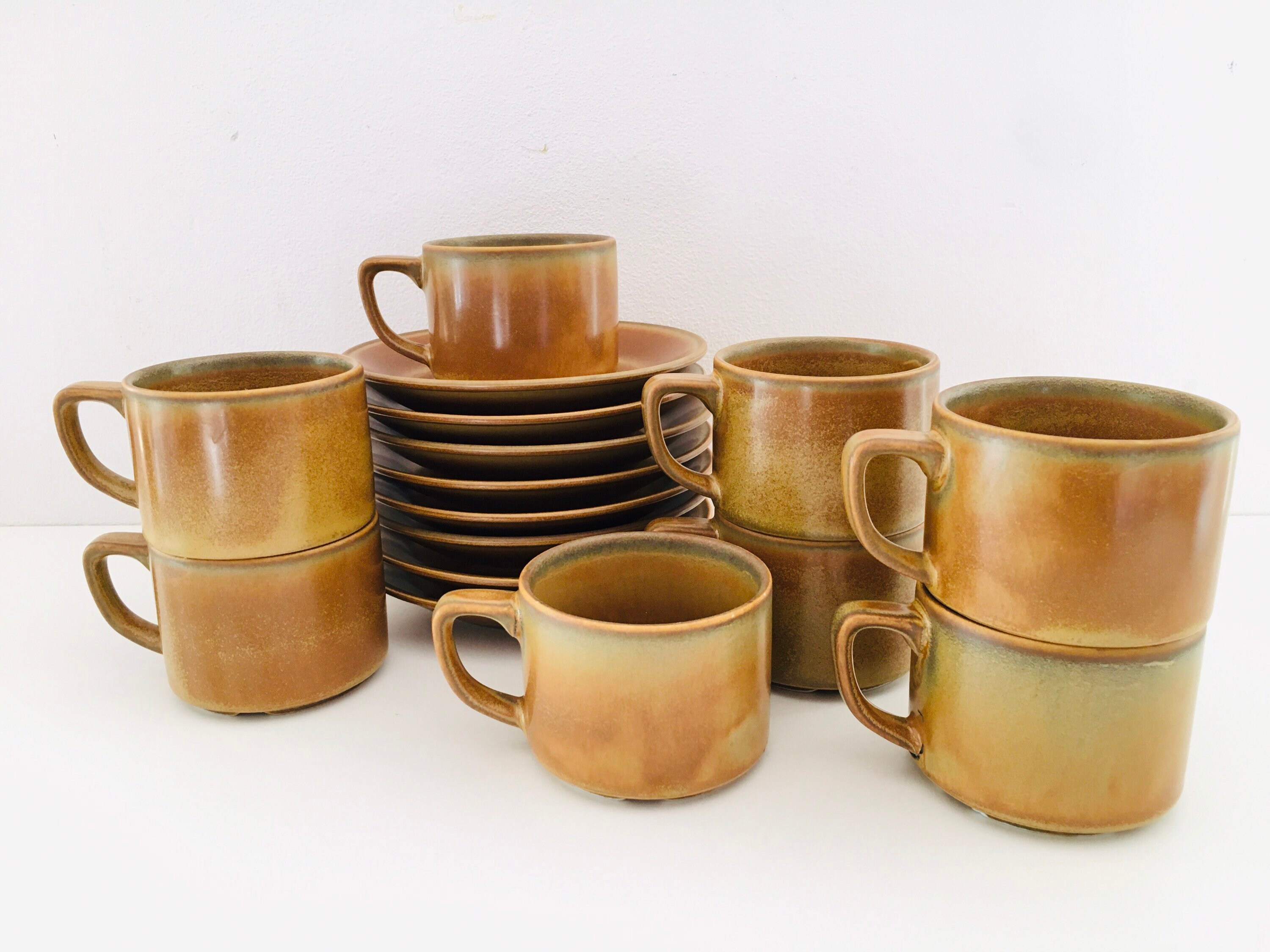 Lot de 8 Tasses à Café en Grès Vintage