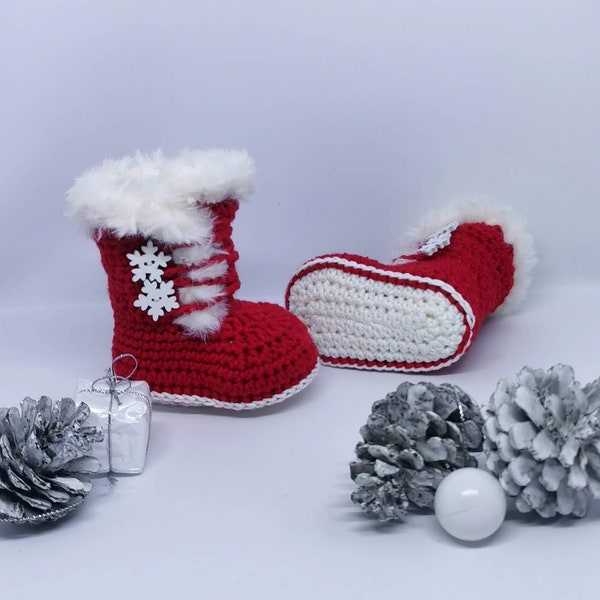 Christmas red santa baby booties, Crochet unisex baby shoes, organic cotton boots, newborn shoes, 0-3, 3-6 months