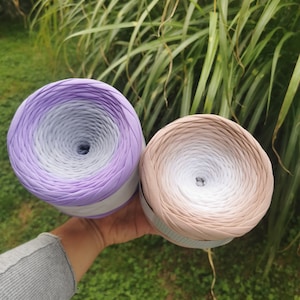 Ombre t-shirt tinto a mano, filato 100% t-shirt cotone, borse all&#39;uncinetto, cestini, tappeti, 7-9mm 330-380gr 110yards/100m