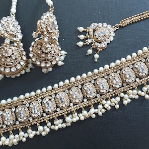 Pakistani jewelry choker set  gold polish pearl beads earrings tikka wedding party jumka