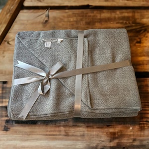 Luxury KING or Queen size, Hand-loomed Alpaca Blanket. Solid Silver or Cafe Brown. Hypoallergenic. REGULATES heat. Great gift idea.