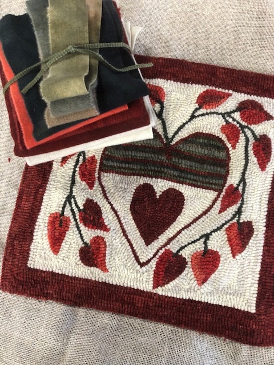 Heart Hook Rug Patterns Heart Vine Pattern and Wool Kit, Rug Hooking - Etsy
