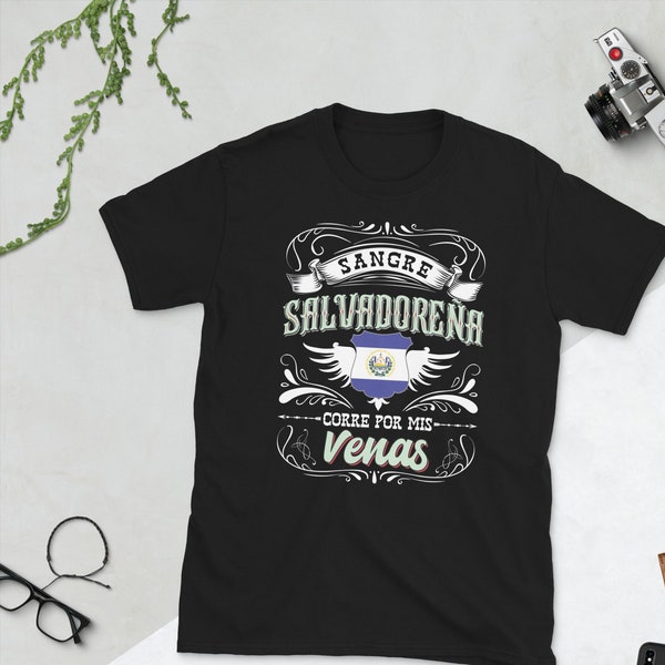 Camisa de El Salvador Sangre Salvadoreña Corre Por Mis Venas Short-Sleeve Unisex T-Shirt Para Salvadoreños