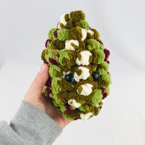 Purple Mary Bud Crochet Pattern