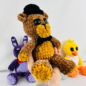 Animatronic Pizzaria Freddy Low Sew Crochet Pattern