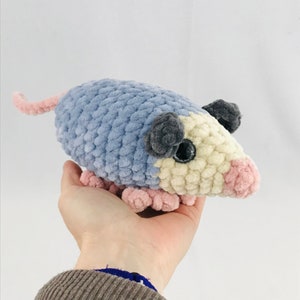 Patty Opossum Crochet Pattern