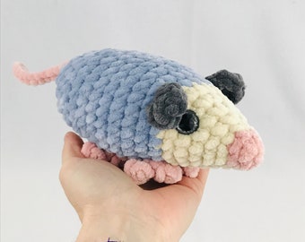 Patty Opossum Crochet Pattern