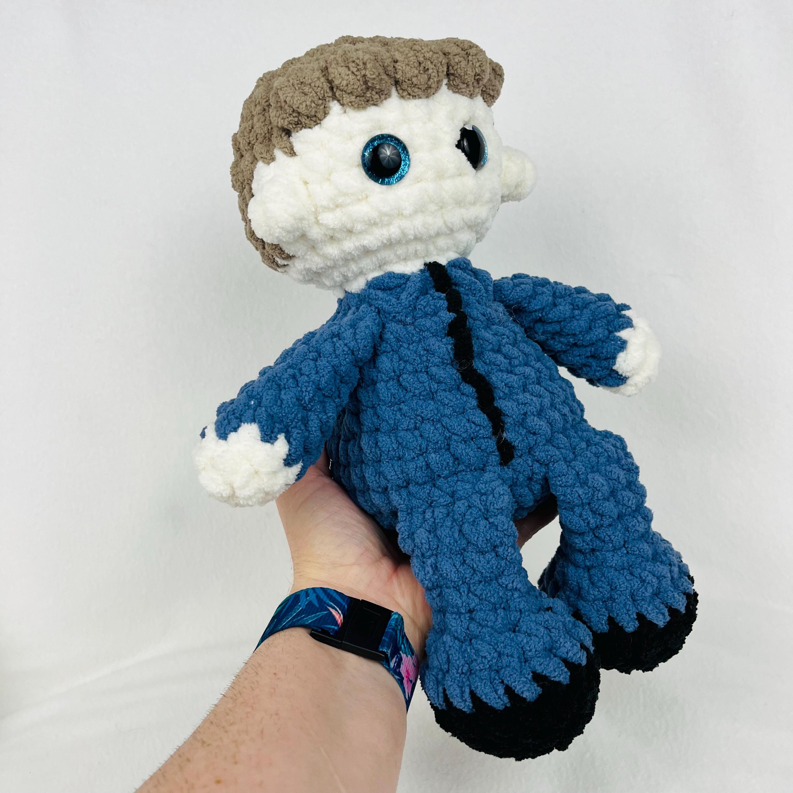 29 Michael Myers Crochet Patterns for Halloween Decor, Gifts, and Horror-Fan Keepsakes 13 No-Sew Michael Murderer Crochet Pattern