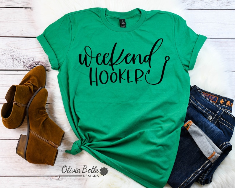 Chemise HOOKER WEEK-END pour femme, Chemise de pêche pour femme, Chemise de pêche drôle, Cadeaux de pêche, T-shirt de pêche, T-shirt de pêche, Grande taille, 2XL Heather Green