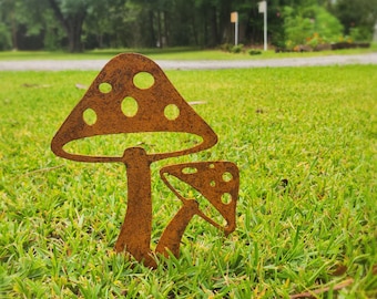 Handmade Metal Mushroom Garden Art - Rusted Garden Decor