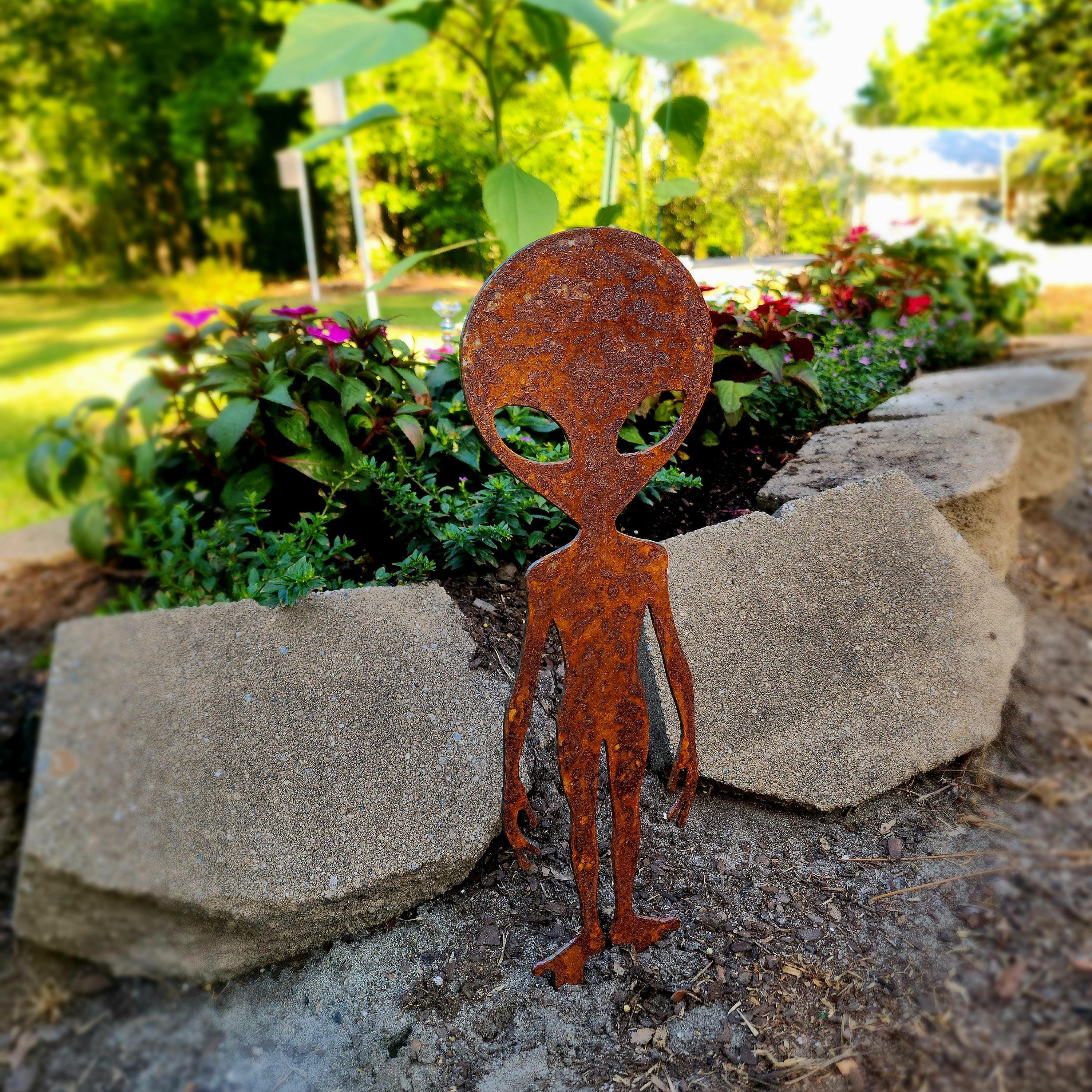 Handmade Rusted Metal Alien Garden Stake | UFO Yard Art Sculpture