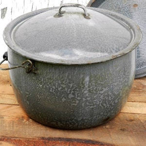 GRANITEWARE PENTOLA/TORTIERA