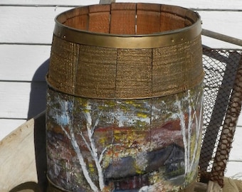 BEAUTiFUL RUSTIC/HANDPAINTED W00D BARREL