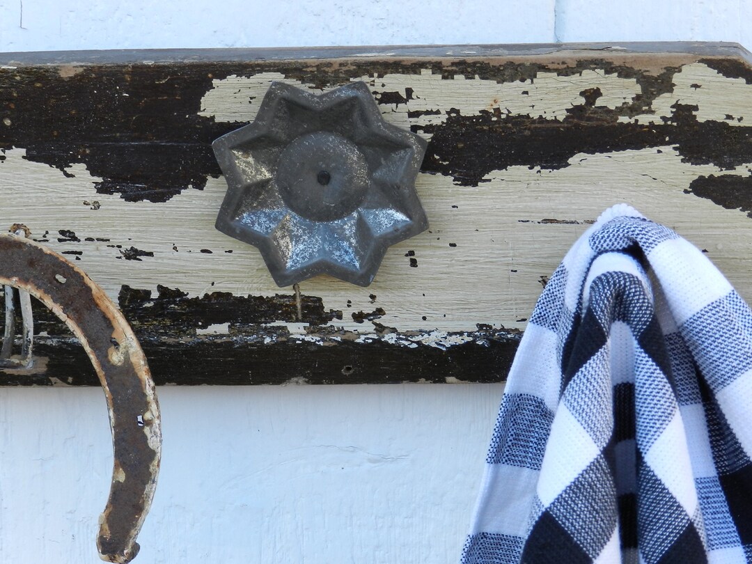 VINTAGE RUSTIC HANGER/ Repurposed/country Decor - Etsy
