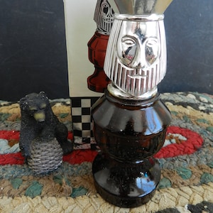Full/AVON  the KING/TAI Winds Aftershave.