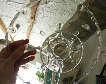 GLASS CAKE STAND/13" Diam./Scalloped Edge