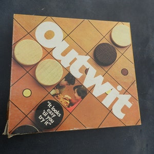 1979 OUTWIT PARKER BROS./ Game of Strategy/100 % Complete