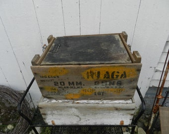 ANTIKE MUNITION B0X