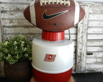 RETR0 HAWTH0RNE C00LER JUG/METAL MCM