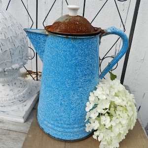 ANTIQUE SPATTER ENAMELWARE Coffee Pot