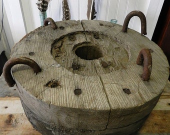 ANTIQUE WOOD COG