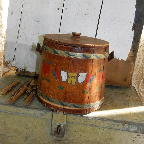 ANTIQUE WOOD BUCKET/ Hand Painted Clothespin Bucket