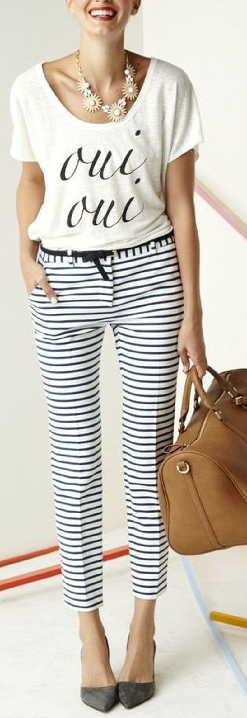 Oui Oui ladies scoop neck tee image 1