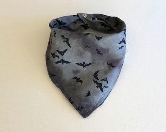 Vliegende vleermuizen Halloween hondenbandana