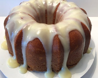 Nana Dot's 10 inch Moist Southern "7-UP" Pound Cake