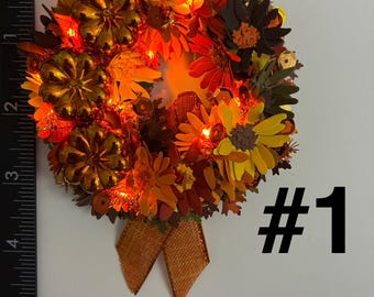 Illuminated Fall Wreaths Dollhouse Miniatures
