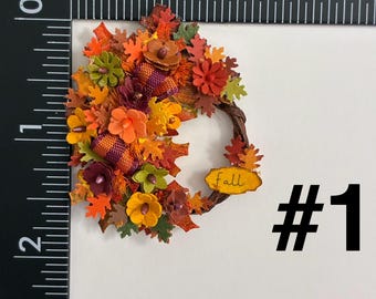 Vol-01 Fall Wreaths Dollhouse Miniatures