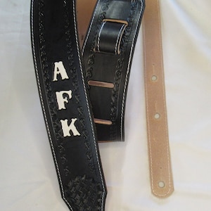 PERSONALIZED WHITE NAME 2 1/2&#39; wide