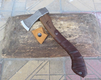 Hacha Tomahawk de acero vikingo forjado: hacha arrojadiza con funda de cuero