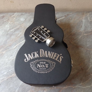 Leather Bottle Holder for Jack Daniel's, Antique Brown and Black, Handmade  Made in Italy -  Israel