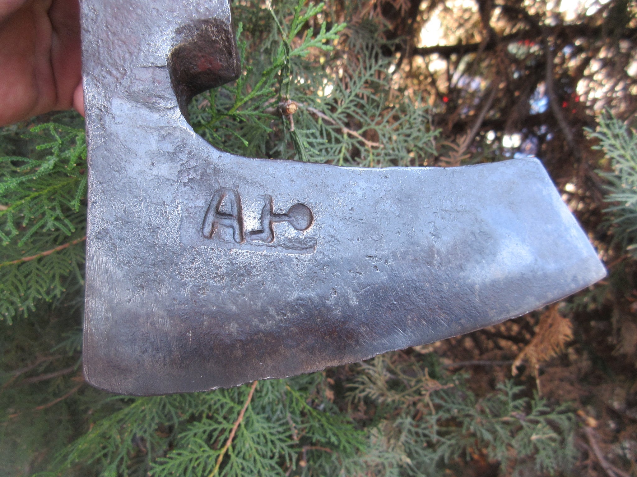 Petite Hache Ancienne – Tête De Hache Forgée Main, Style Viking Barbu Tomahawk, Bulgarie