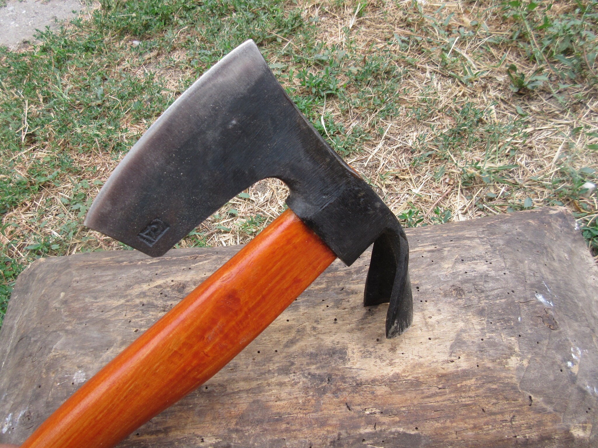 Handmade 1.43 lbs/ 0.650 Kg Steel Combined Tool