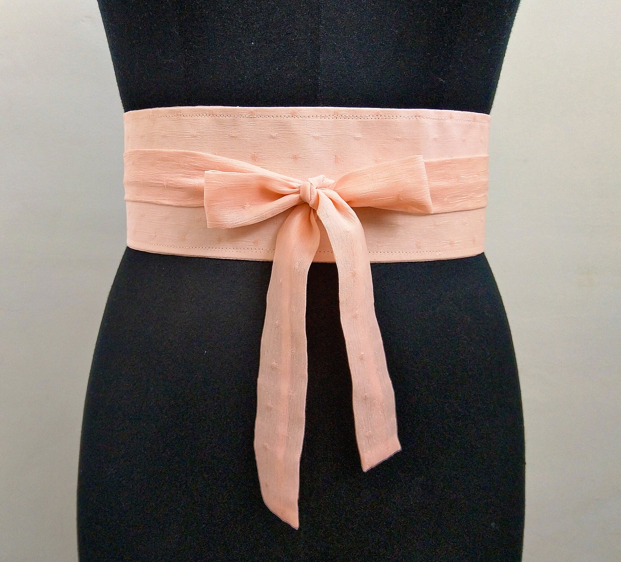 pink waist cincher