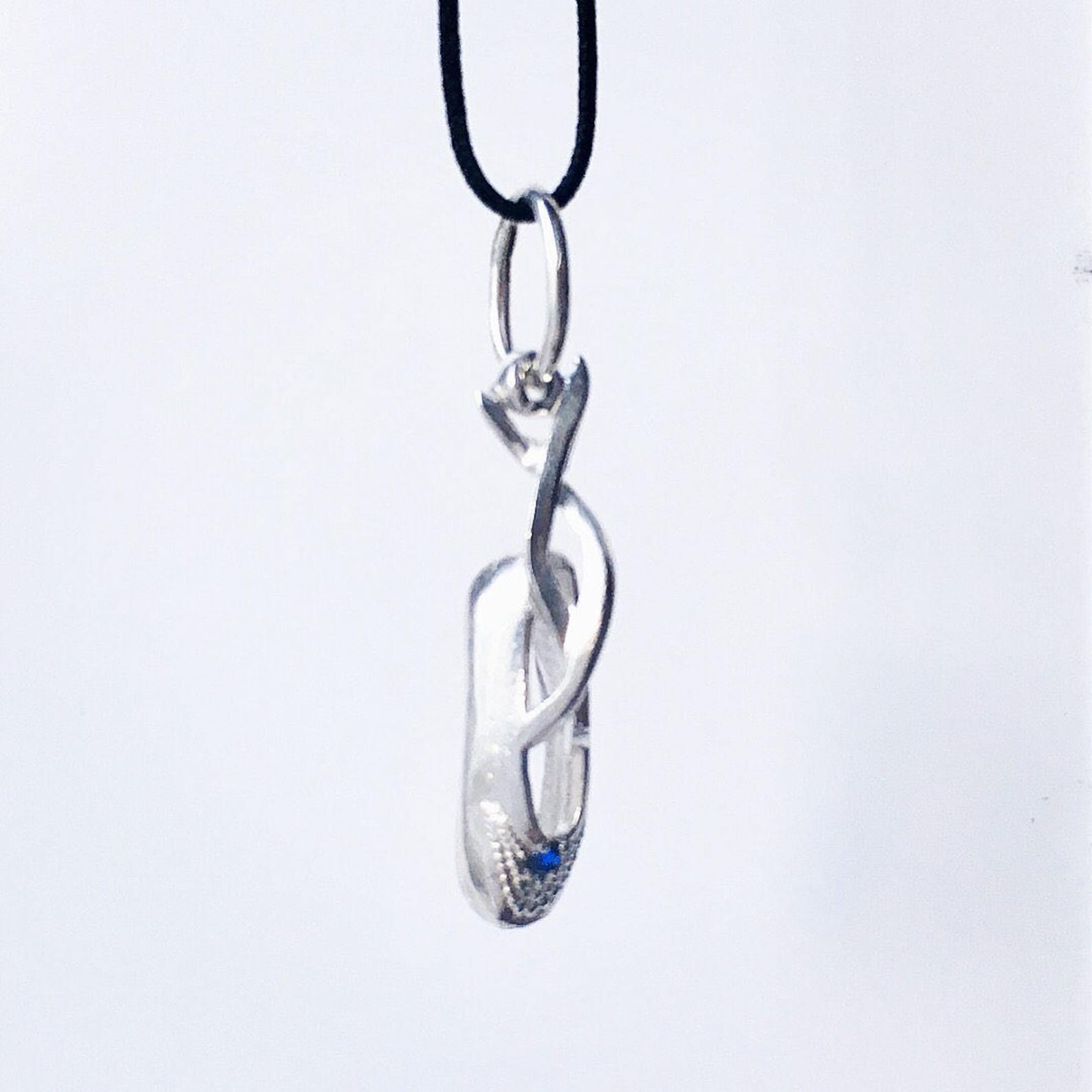 sterling silver ballet shoe pendant