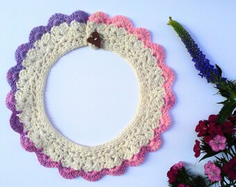 White Crochet Lace Collar for Women, Vintage Style, Ombre, Scalloped, Wooden Heart Button, Pink and Lilac, Purple, Old-Fashioned, Victorian