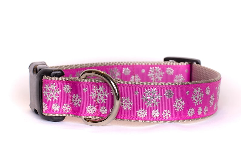 Winter Wonderland 1 Inch Webbing Quick Release Dog Collar See Item Details for Sizing Pink with Silver Foil Snowflakes