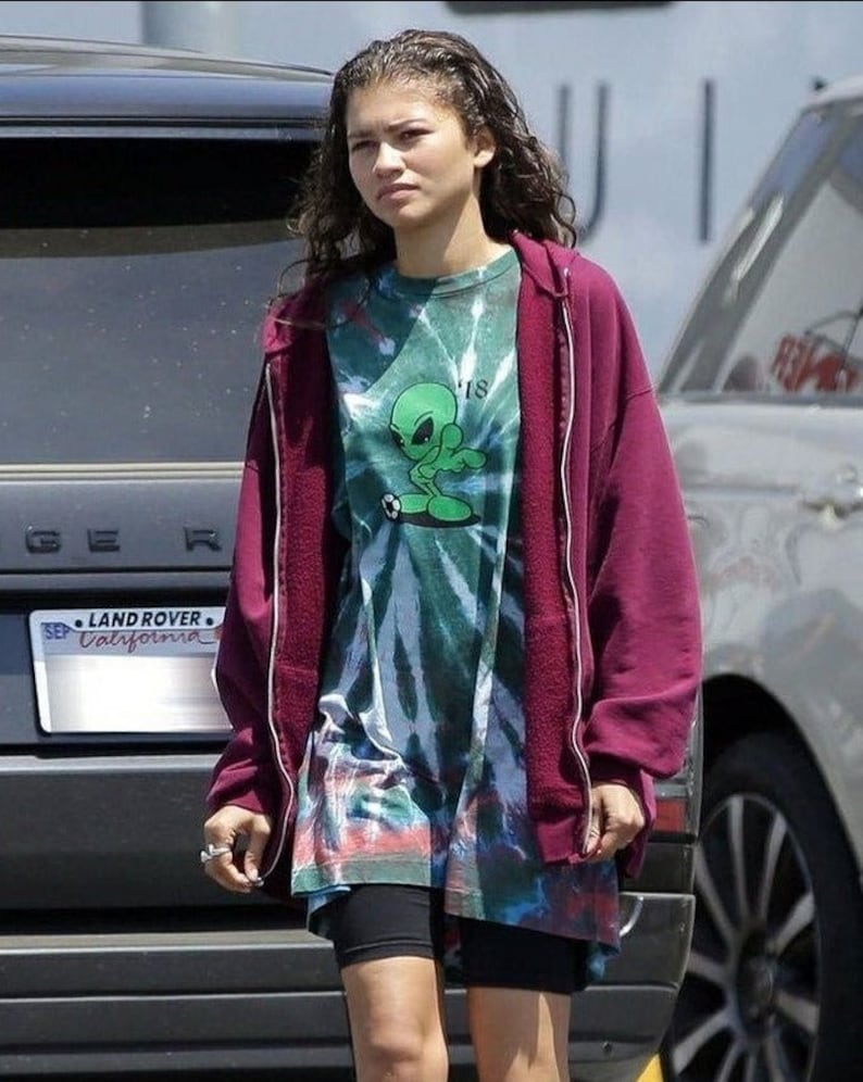 rue tie dye shirt euphoria