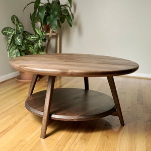 Circular Coffee Table with Shelf Walnut