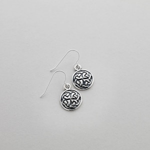 Round Celtic Knot - Sterling Silver Earrings by Aosdàna, Isle of Iona.