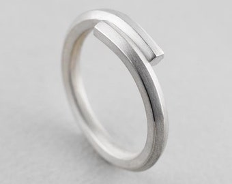 Lightweight Staffa Ring, Silver Finish - A Sterling Silver Ring from the Isle of Iona.