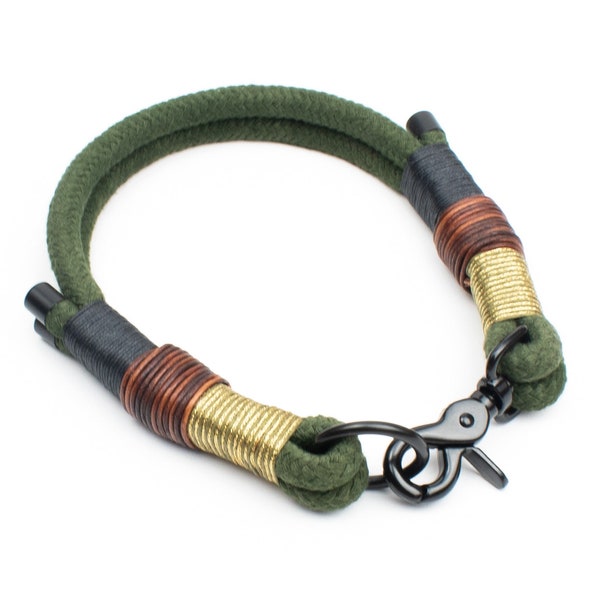 Hunde Halsband ANNO Olive Karabiner Schwarz und Endkappen / Leder und Baumwolle / mittelgroße Hunde