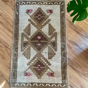 Small Oushak Rug, Small Doormat Rug, Kitchen Rug, Bathroom Rug, Pastel Turkish Doormat Rug, Oriental Rug, Tiny Rug, Boho Decor,