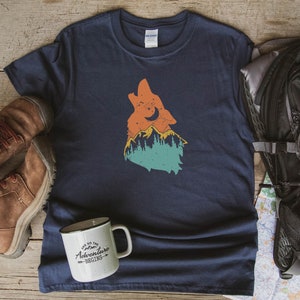 Mountain Wolf  Shirt, Camping TShirt, Wilderness Travel Tee, Outdoor Adventure Retro Vintage Colors Shirt, Wolf Forest Outside Camper Gift