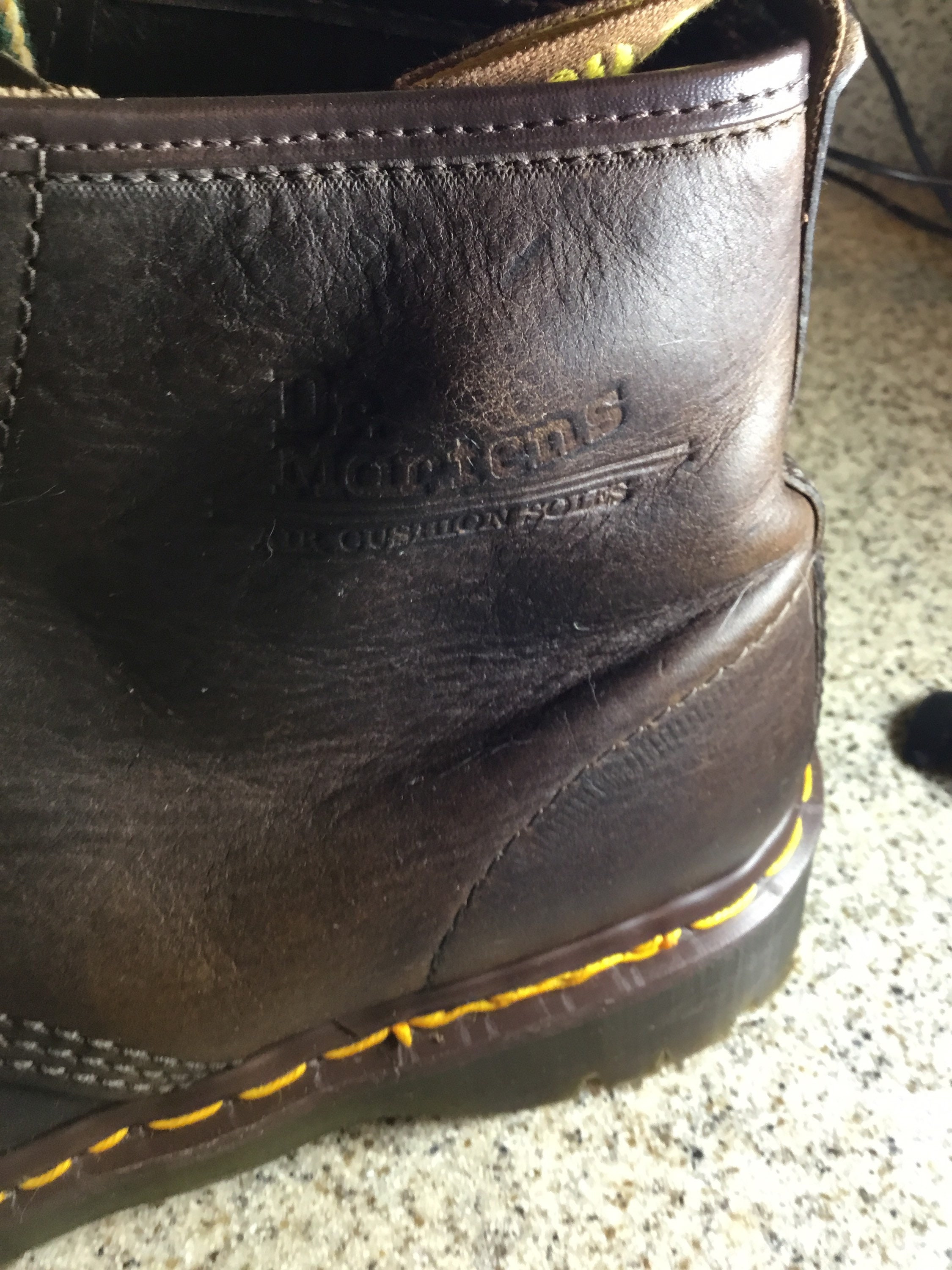 dr martens steel toe boots size 9