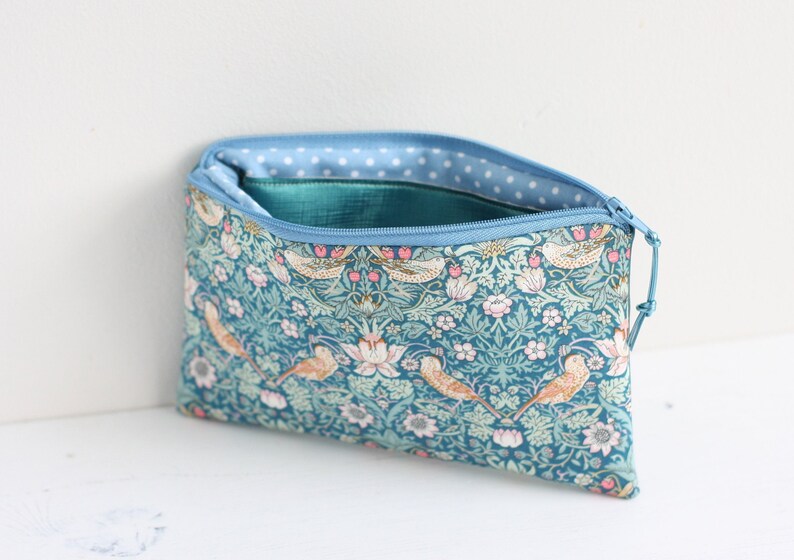 Green faux leather /& bird print fabric purse perfect for vegans