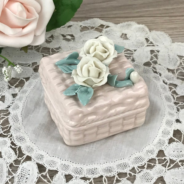 Vintage 3D Roses Ceramic Trinket Box, Pink Basket Weave Pattern with Ivory Raised Flowers, Shabby Chic, Pill Box, Ring Box, Vanity, Boudoir